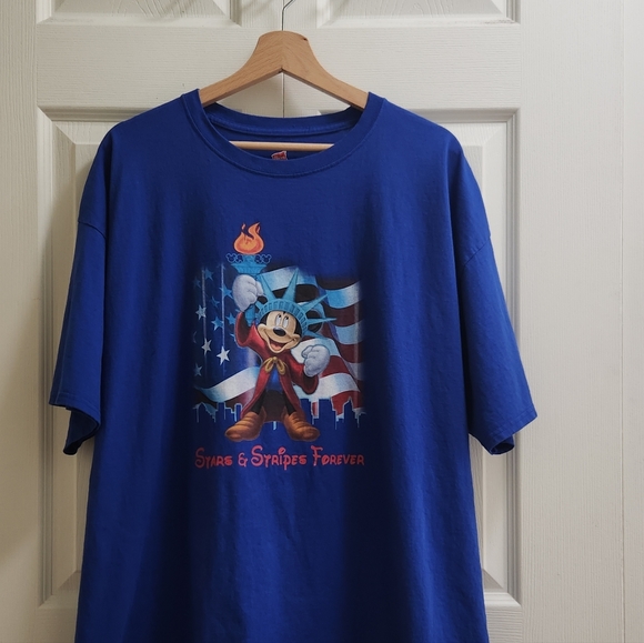 Hanes Men's Disney July 4th Stars and Stripes Forever T-Shirt Size 2XL - Picture 2 of 6